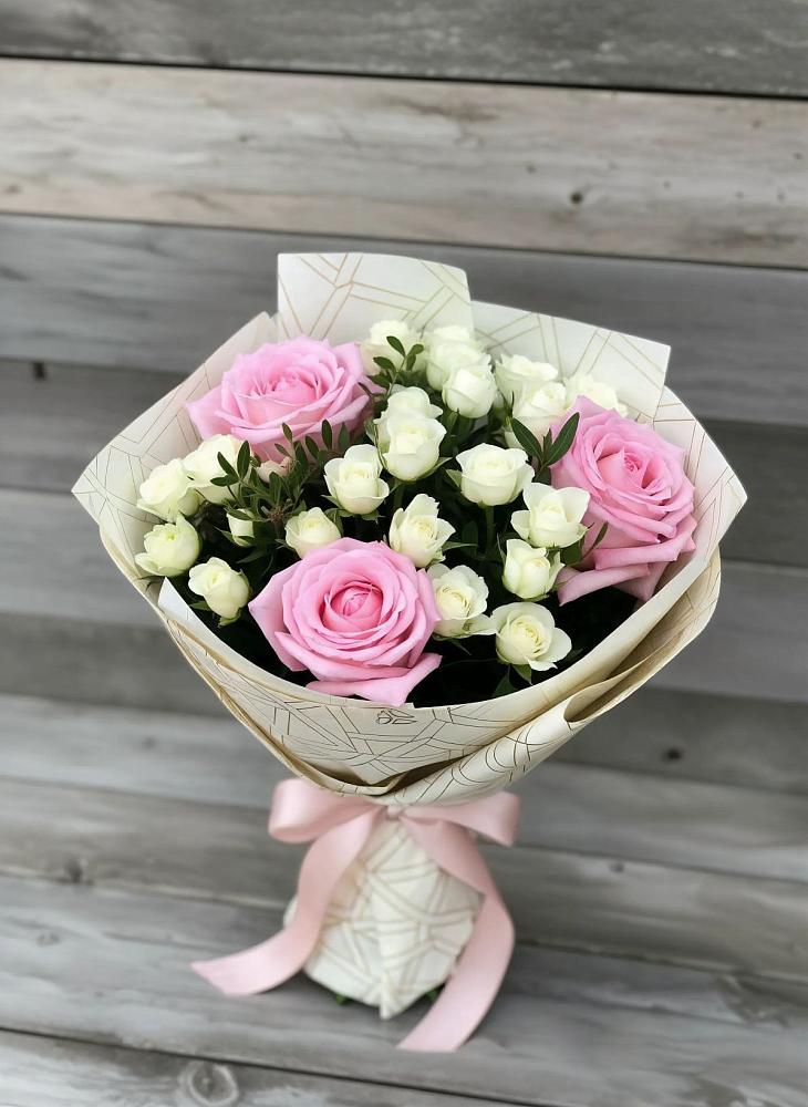 Букет цветов из: Розы в Куртамыше