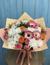 Букет цветов из:  Розы, Герберы и Хризантемы в Куртамыше