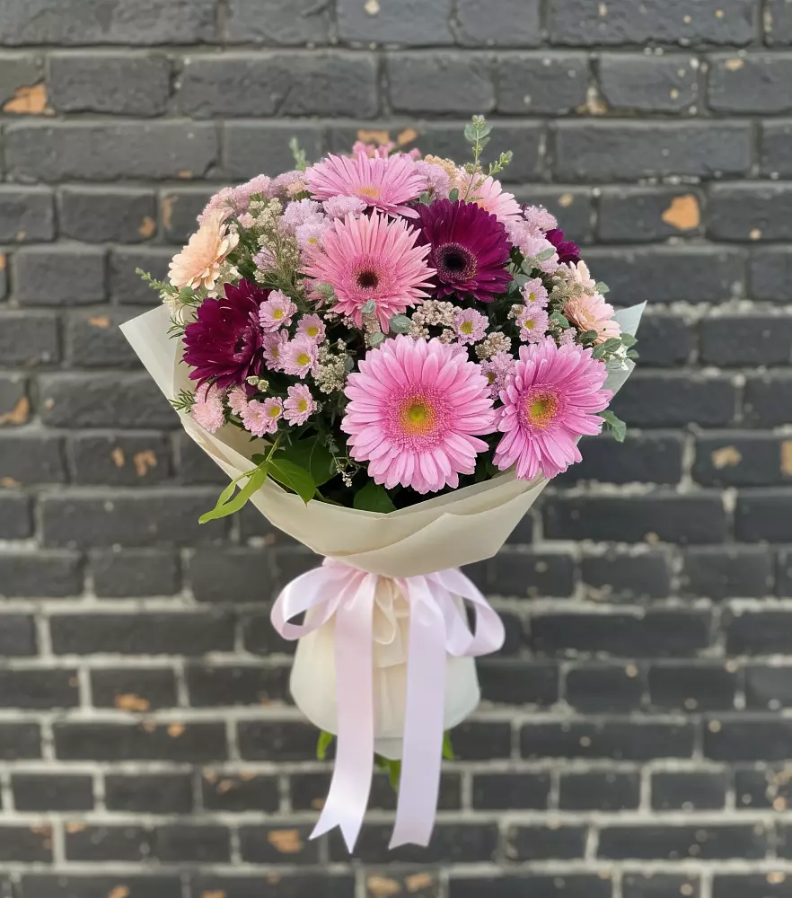 Букет цветов из: Герберы и Хризантемы в Куртамыше