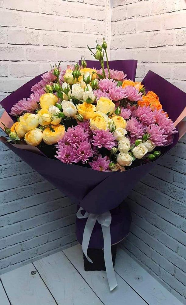 Букет цветов из: Хризантемы и Розы в Куртамыше
