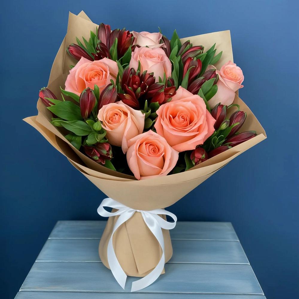 Букет цветов из: Розы и Альстромерии в Куртамыше