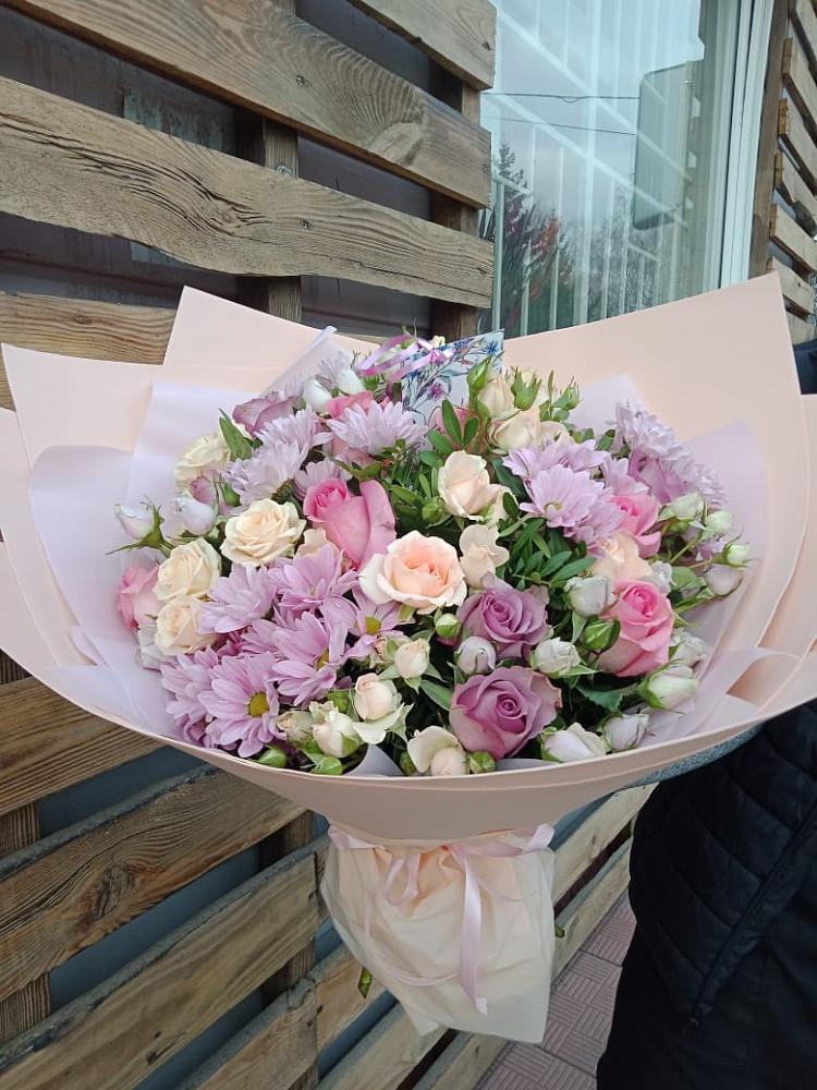 Букет цветов из: Розы и Хризантемы в Куртамыше