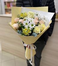Букет цветов из:  Альстромерии, Розы и Хризантемы в Куртамыше