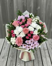 Букет цветов из:  Альстромерии, Гвоздики, Розы и Хризантемы в Куртамыше
