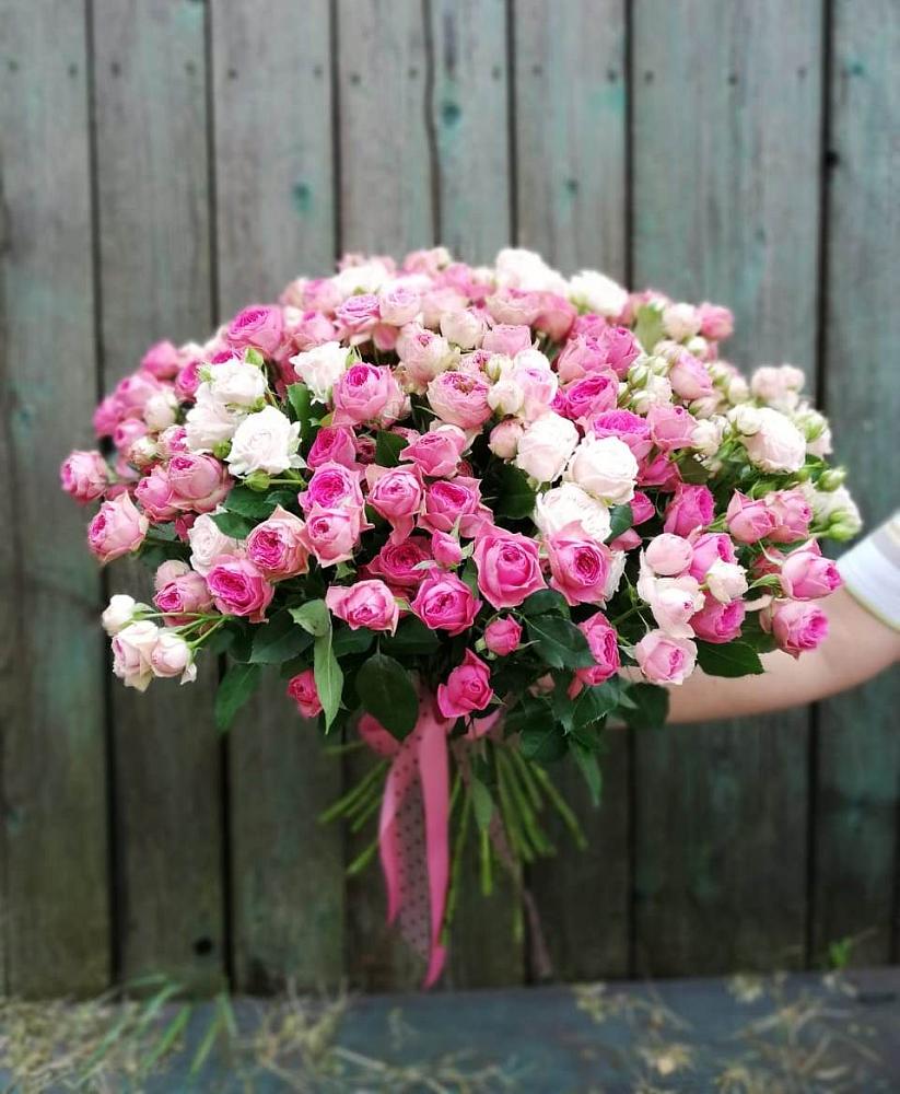 Букет Розовые кустовые розы Натали и Лав Лидия в Куртамыше