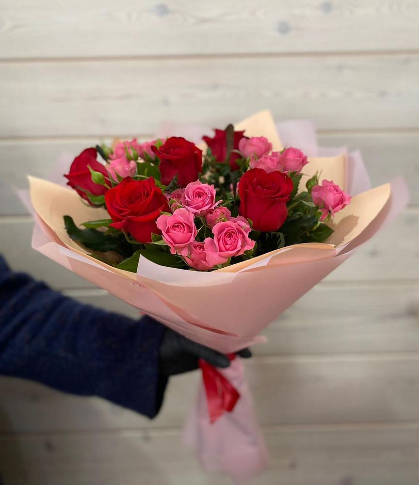 Букет цветов из: Розы в Куртамыше