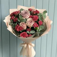 Букет цветов из:  Гвоздики и Розы в Куртамыше
