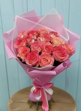 Букет 15 Розовых роз Равель в Куртамыше
