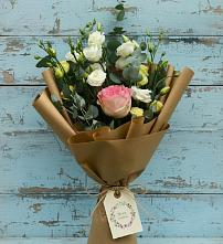 Букет цветов из:  Розы и Лизиантусы #REPLACE_PRED# Куртамыше